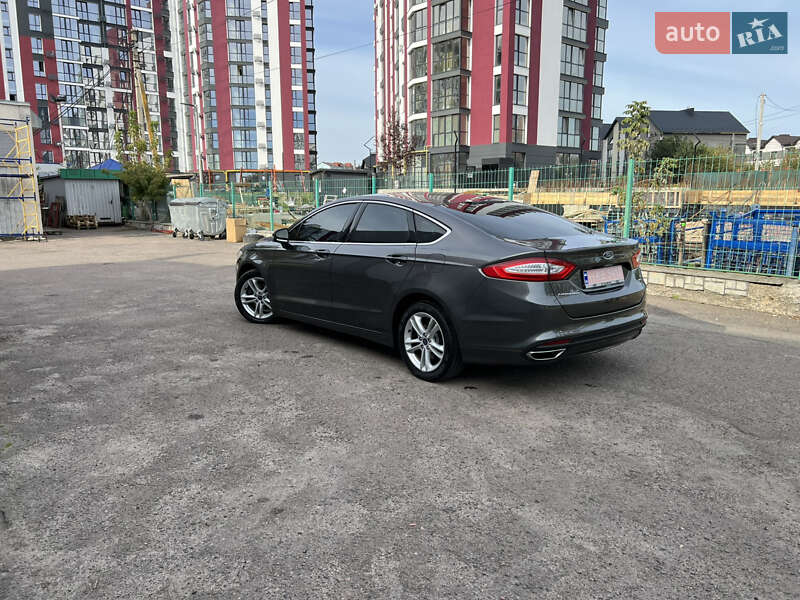 Седан Ford Mondeo 2016 в Луцке
