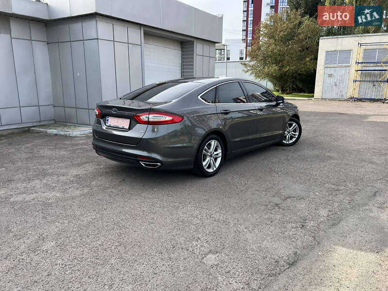 Седан Ford Mondeo 2016 в Луцке