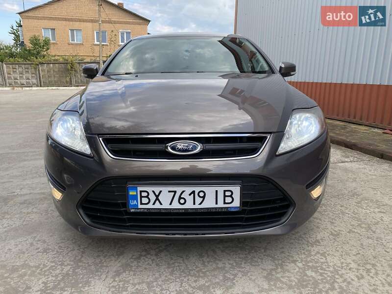 Седан Ford Mondeo 2011 в Хмельницком