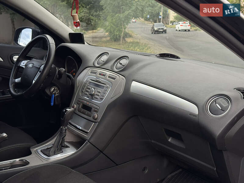 Седан Ford Mondeo 2010 в Николаеве фото 14 Седан Ford Mondeo 2010 в Николаеве