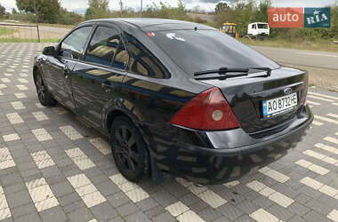 Седан Ford Mondeo 2002 в 