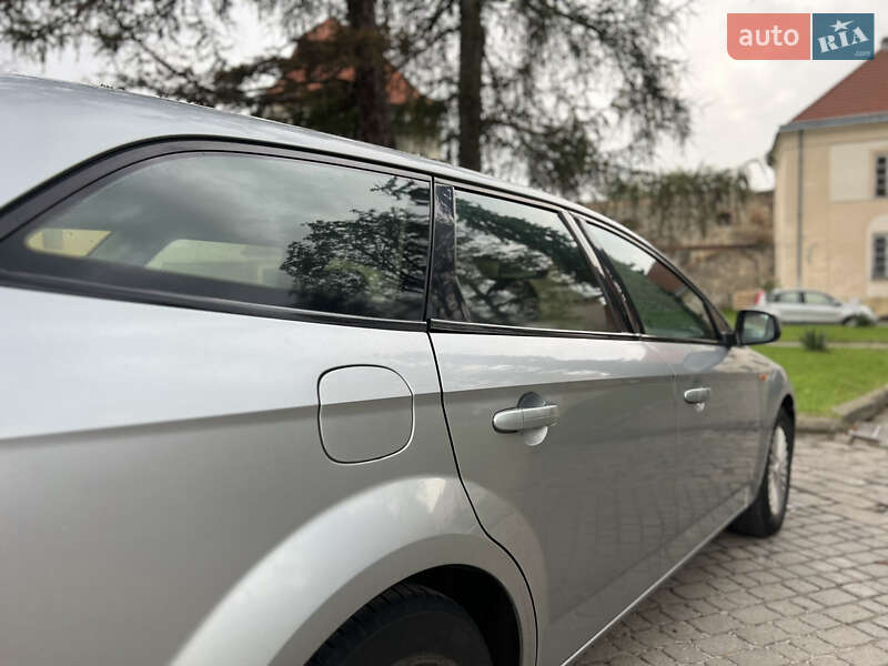 Универсал Ford Mondeo 2008 в Жовкве