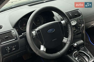Седан Ford Mondeo 2002 в 