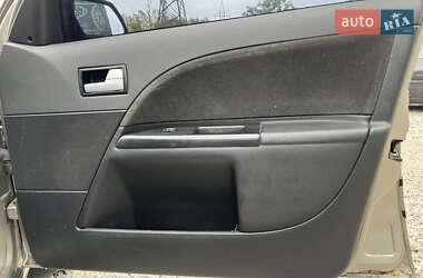 Седан Ford Mondeo 2002 в 