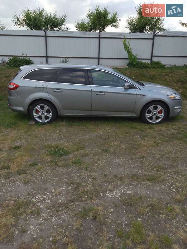 Универсал Ford Mondeo 2013 в Зборове
