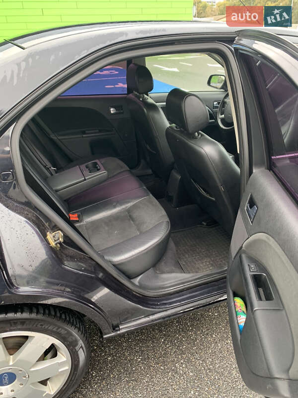 Седан Ford Mondeo 2005 в Києві