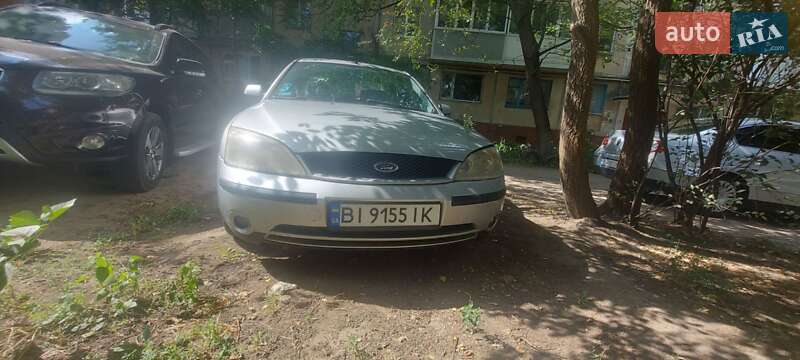 Ford Mondeo 2002