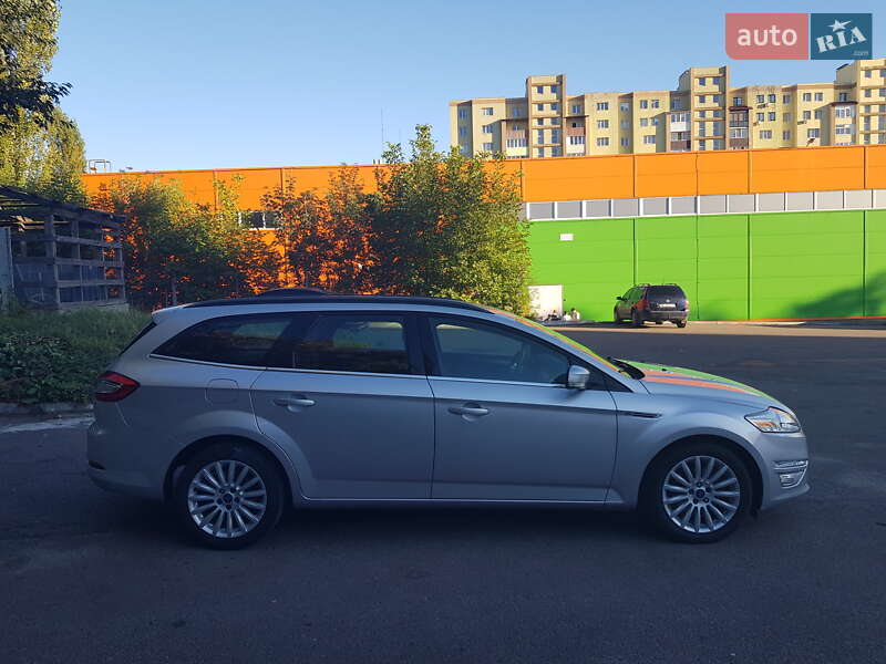 Универсал Ford Mondeo 2013 в Ровно