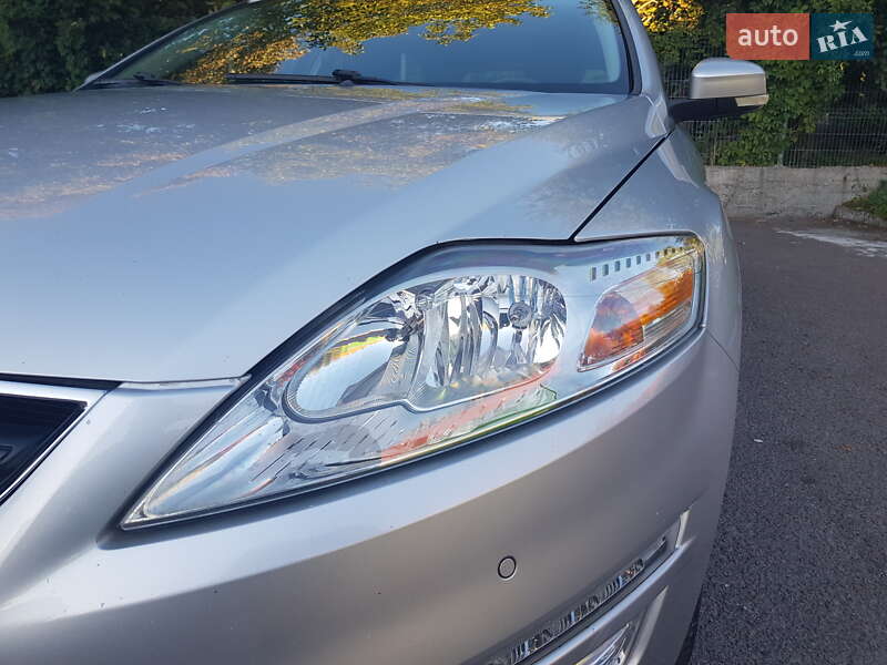 Универсал Ford Mondeo 2013 в Ровно