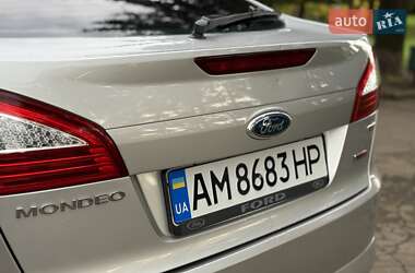 Лифтбек Ford Mondeo 2007 в 