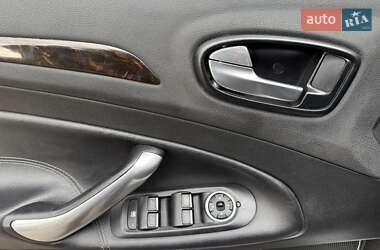 Лифтбек Ford Mondeo 2007 в 