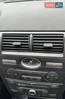 Универсал Ford Mondeo 2005 в 
