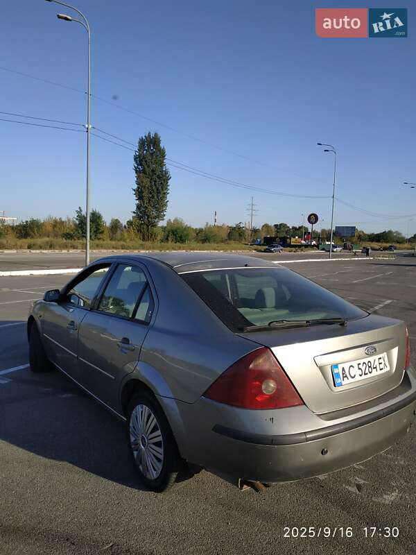 Ліфтбек Ford Mondeo 2001 в Києві фото 23 Ліфтбек Ford Mondeo 2001 в Києві