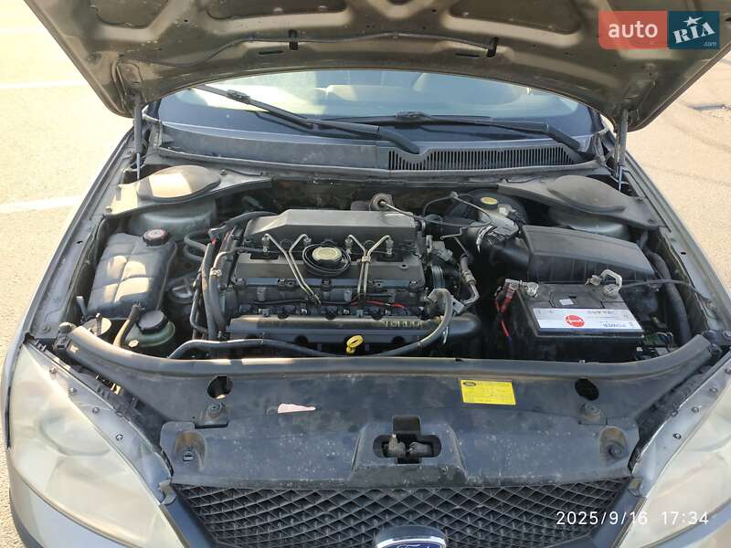 Ліфтбек Ford Mondeo 2001 в Києві фото 66 Ліфтбек Ford Mondeo 2001 в Києві