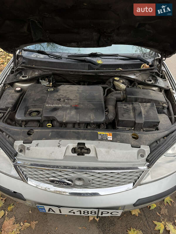 Лифтбек Ford Mondeo 2006 в Сумах
