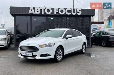 Лифтбек Ford Mondeo 2017 в 