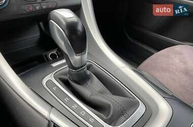 Лифтбек Ford Mondeo 2017 в 