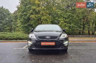 Седан Ford Mondeo 2012 в  фото 2 Седан Ford Mondeo 2012 в