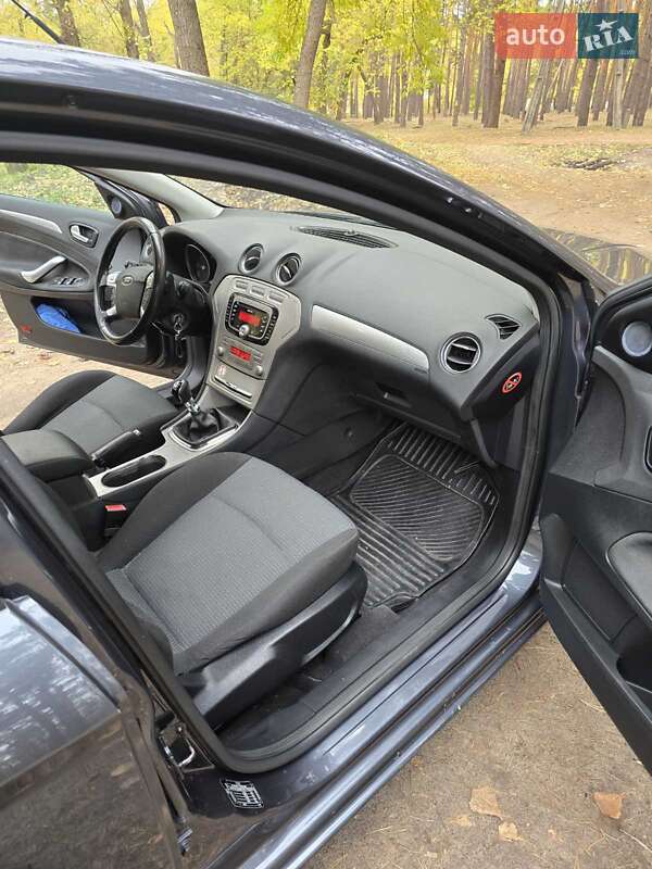 Лифтбек Ford Mondeo 2008 в Кропивницком