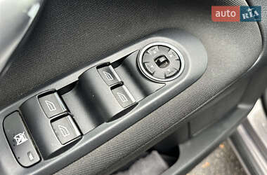 Седан Ford Mondeo 2011 в 
