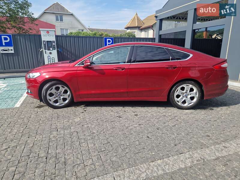 Седан Ford Mondeo 2016 в Тячеве