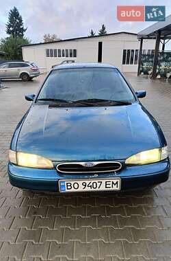 Лифтбек Ford Mondeo 1994 в Тернополе