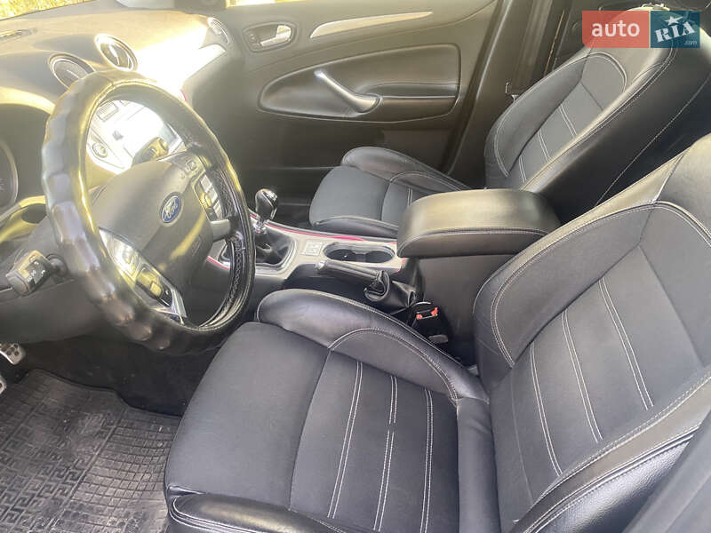 Универсал Ford Mondeo 2010 в Макарове