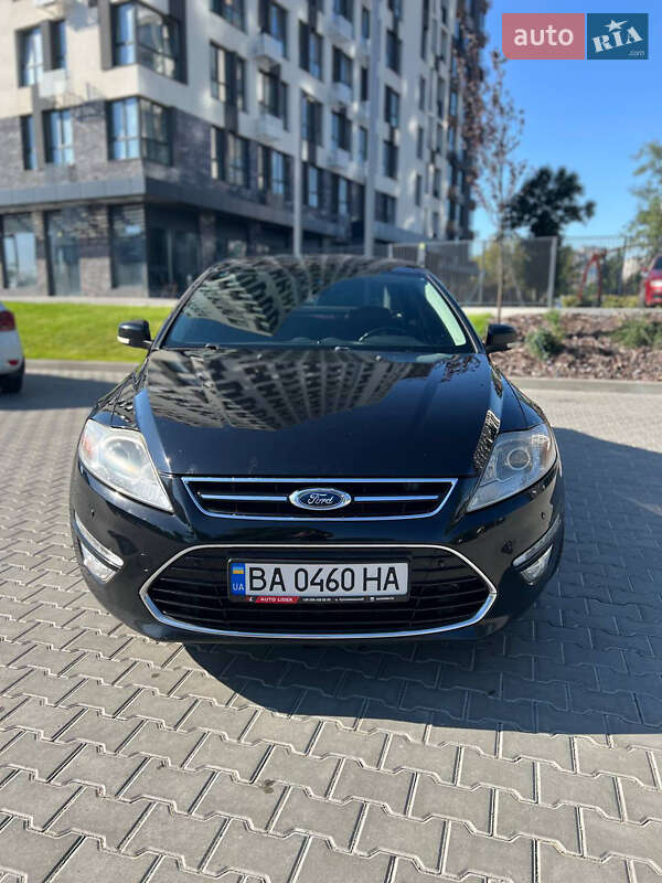 Седан Ford Mondeo 2012 в Кропивницком