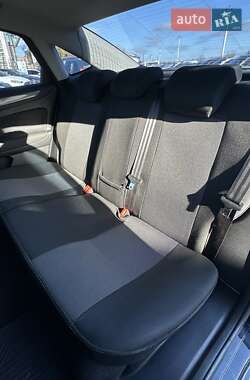 Седан Ford Mondeo 2011 в 