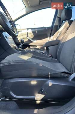 Седан Ford Mondeo 2011 в 