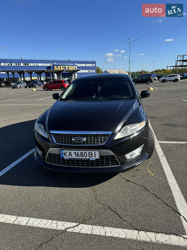 Седан Ford Mondeo 2008 в 