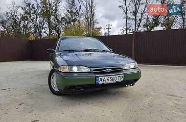 Седан Ford Mondeo 1993 в 