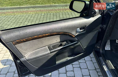 Седан Ford Mondeo 2004 в  фото 9 Седан Ford Mondeo 2004 в