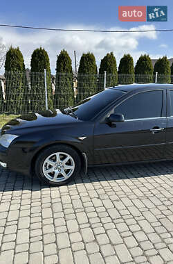 Седан Ford Mondeo 2004 в  фото 29 Седан Ford Mondeo 2004 в