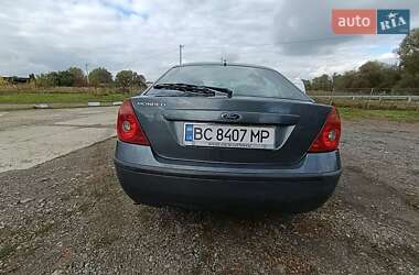 Лифтбек Ford Mondeo 2002 в  фото 2 Лифтбек Ford Mondeo 2002 в
