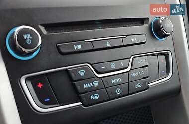 Универсал Ford Mondeo 2015 в 