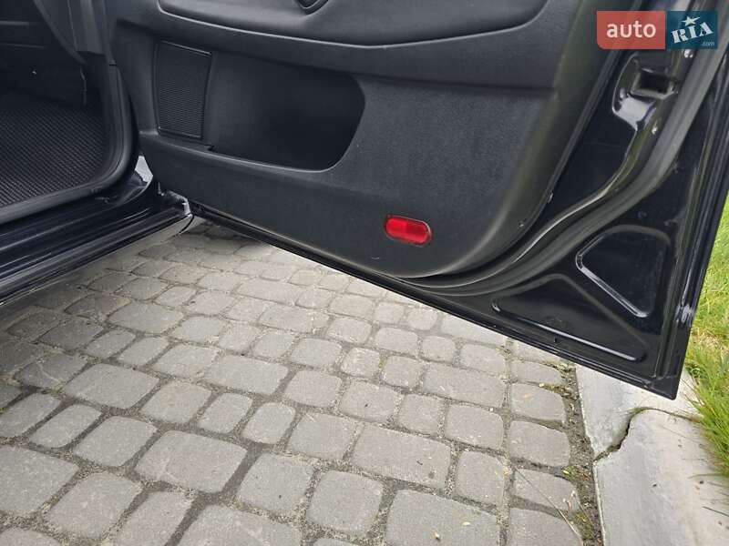 Лифтбек Ford Mondeo 2011 в Львове