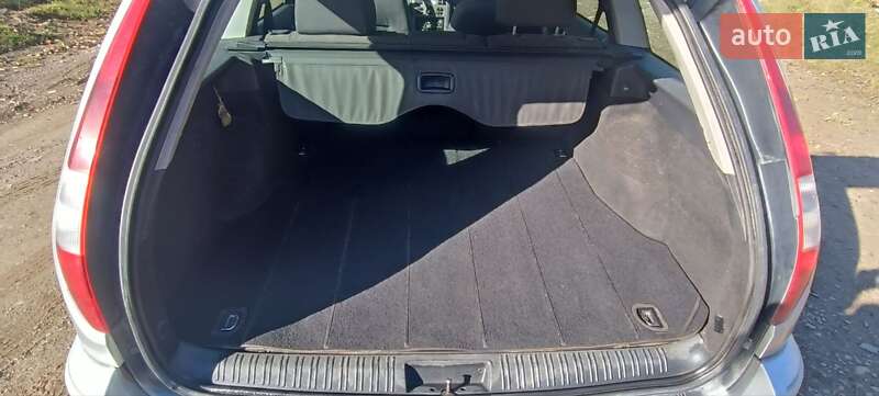 Універсал Ford Mondeo 2002 в Путилі