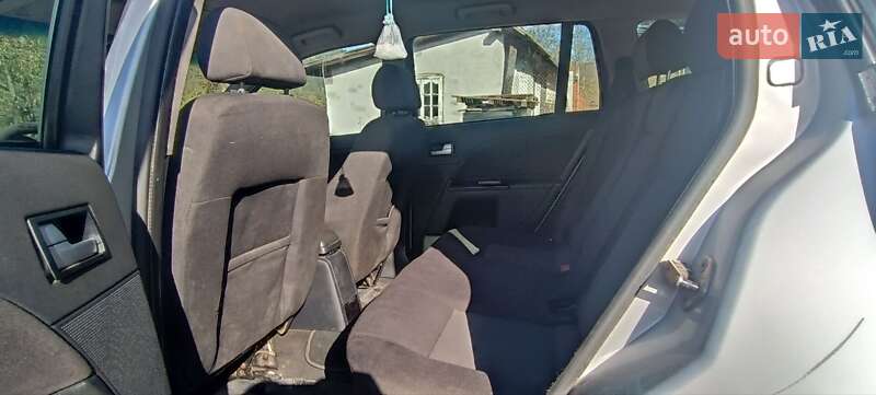 Універсал Ford Mondeo 2002 в Путилі