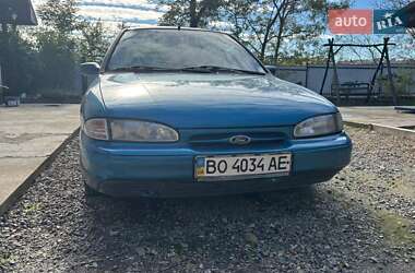 Лифтбек Ford Mondeo 1993 в 