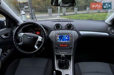 Лифтбек Ford Mondeo 2007 в 