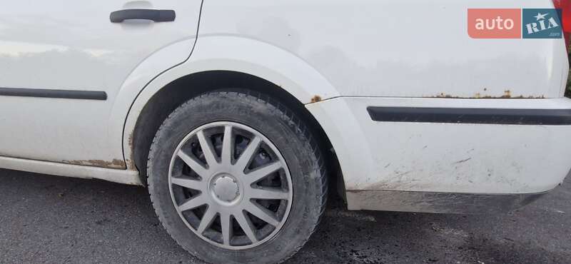 Универсал Ford Mondeo 2004 в Чорткове