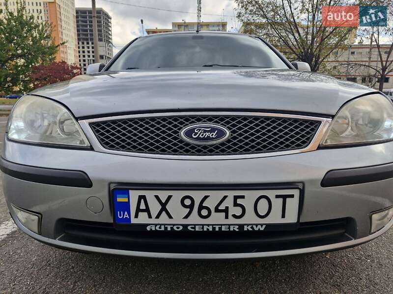 Ліфтбек Ford Mondeo 2004 в Харкові