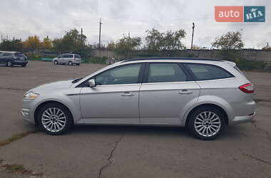 Універсал Ford Mondeo 2013 в 