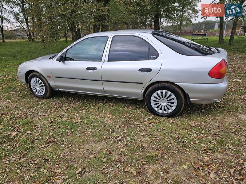 Лифтбек Ford Mondeo 1997 в Мостиске фото 7 Лифтбек Ford Mondeo 1997 в Мостиске