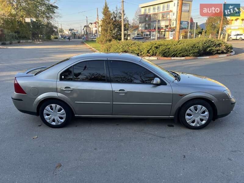 Седан Ford Mondeo 2002 в Чернівцях фото 18 Седан Ford Mondeo 2002 в Чернівцях