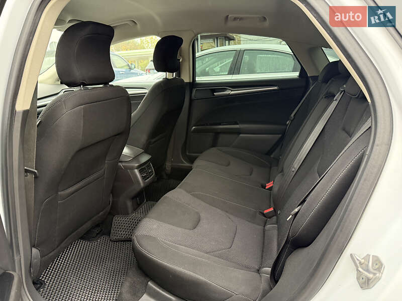 Седан Ford Mondeo 2015 в Житомире фото 11 Седан Ford Mondeo 2015 в Житомире
