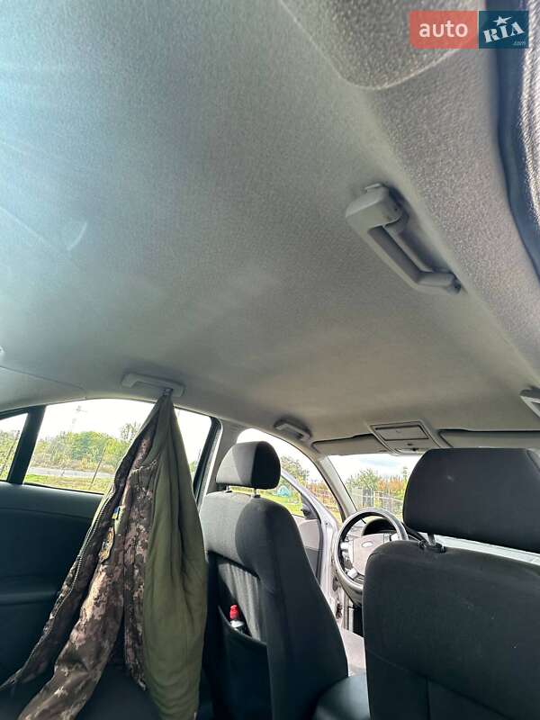 Седан Ford Mondeo 2001 в Кам'янському фото 20 Седан Ford Mondeo 2001 в Кам'янському