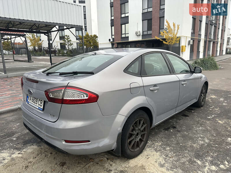 Лифтбек Ford Mondeo 2013 в Киеве фото 8 Лифтбек Ford Mondeo 2013 в Киеве
