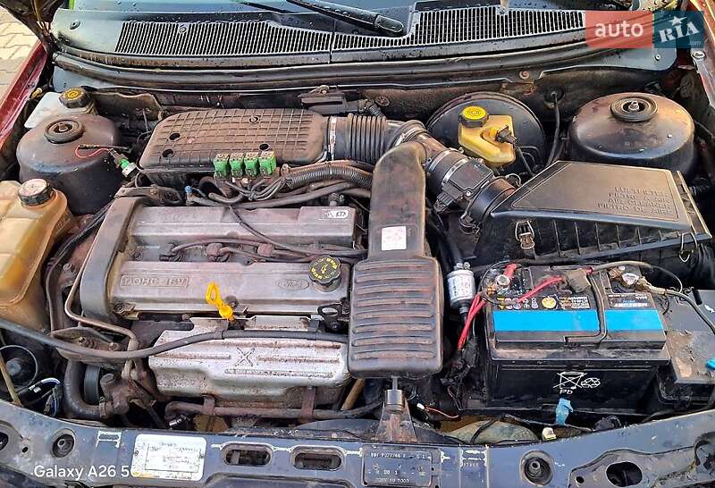 Седан Ford Mondeo 1993 в Киеве